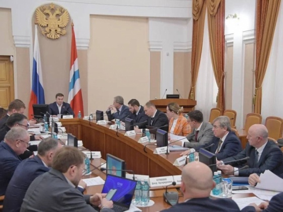 Под руководством Виталия Хоценко прошло заседание «Парламентского клуба»