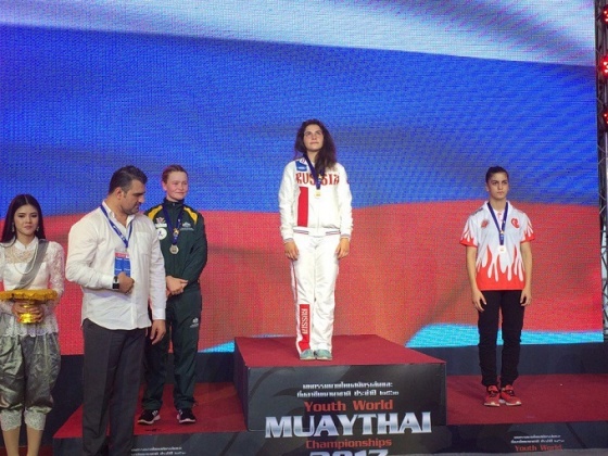 Омичка - победительница первенства мира по тайскому боксу