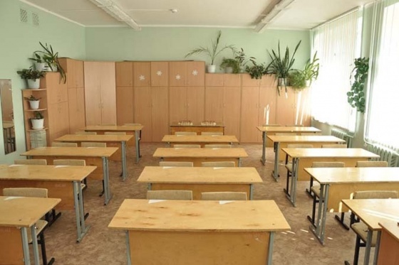 Омским школьникам разрешили не ходить на уроки из-за погоды