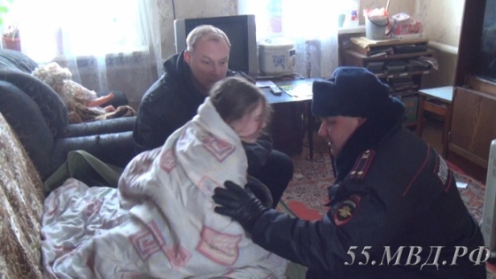В Омске освободили 13-летнюю заложницу наркомана
