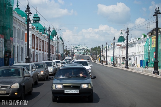 Улица Ленина за месяц до юбилея Омска. Фото