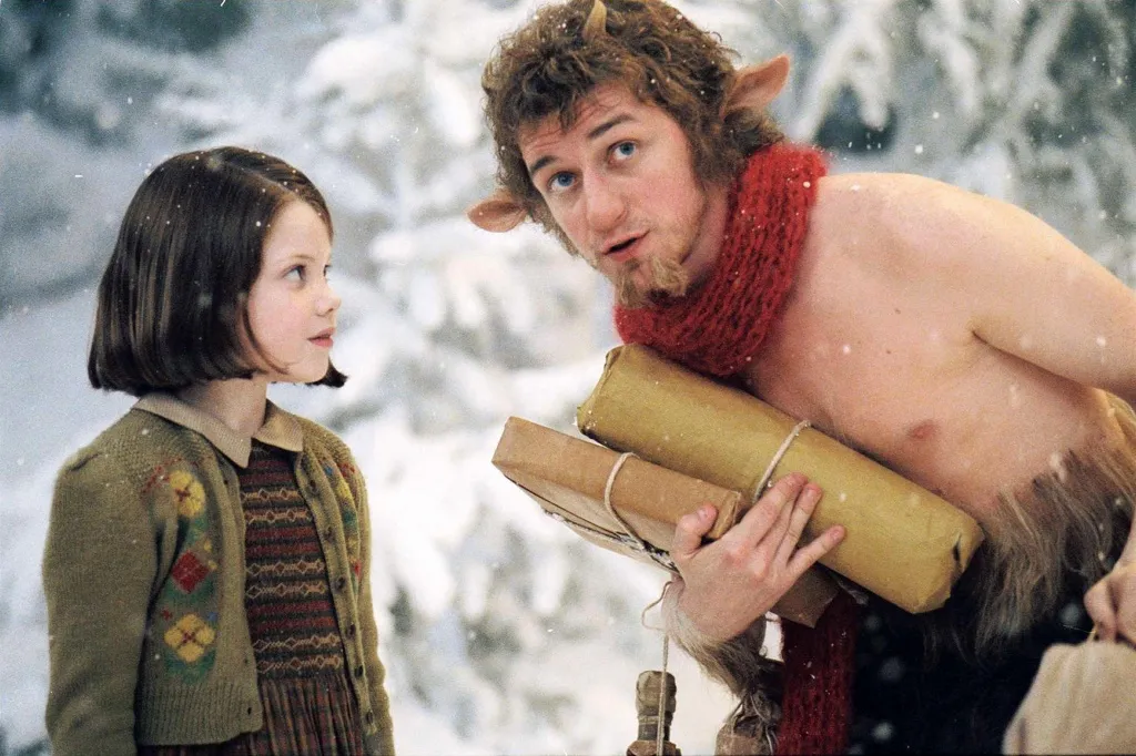 Kadr_iz_filma_Khroniki_Narnii_Lev_koldunya_i_volshebny_shkaf.jpg Kadr_iz_filma_Khroniki_Narnii_Lev_koldunya_i_volshebny_shkaf.jpg