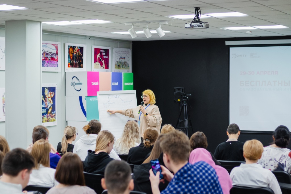 eoAU4xO9GaA.jpg eoAU4xO9GaA.jpg