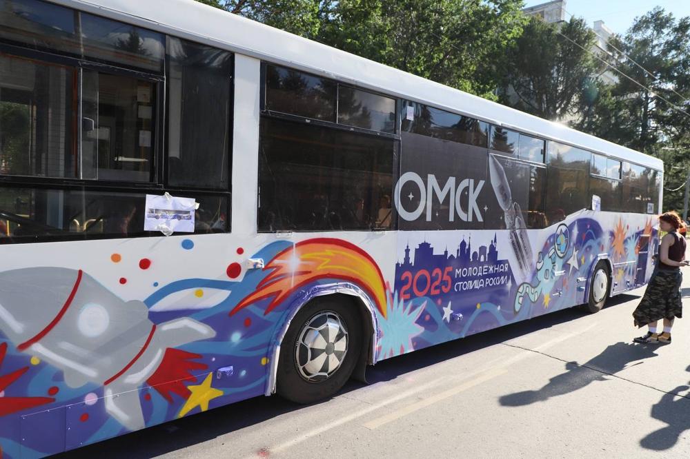 омск 2 авт.jpg