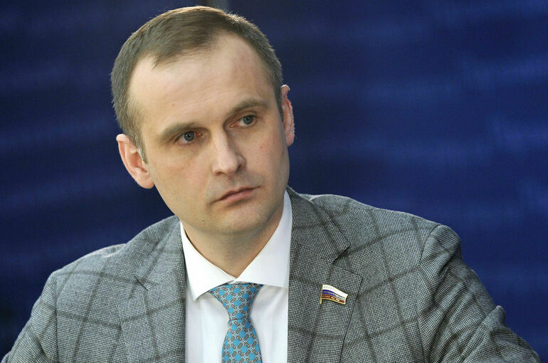 вейп депутат.jpg