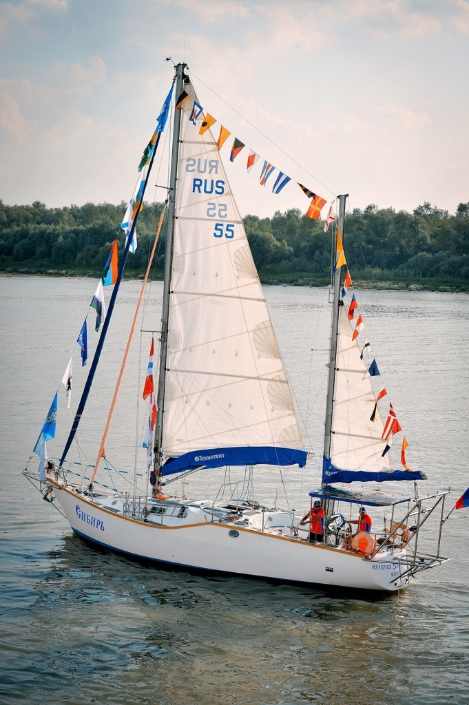 сибирь яхта.jpg