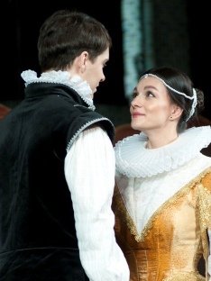 собака на сене.jpg