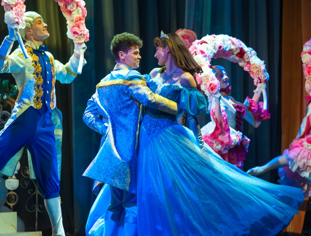 Золушка.jpg Золушка.jpg