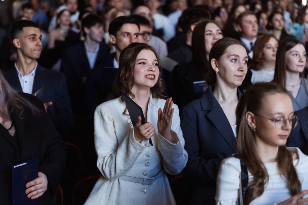 VDY_3608_0.jpg VDY_3608_0.jpg