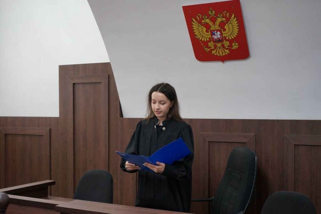 photo_5275981519568703915_y.jpg photo_5275981519568703915_y.jpg