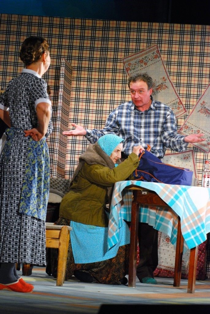 семейный портрет с дензнаками.jpg семейный портрет с дензнаками.jpg