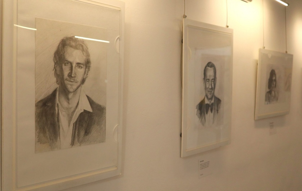 неизвестное столетие.jpg