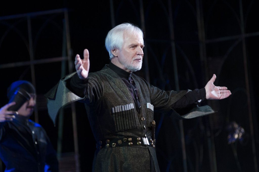 и прошлое умеет говорить.jpg