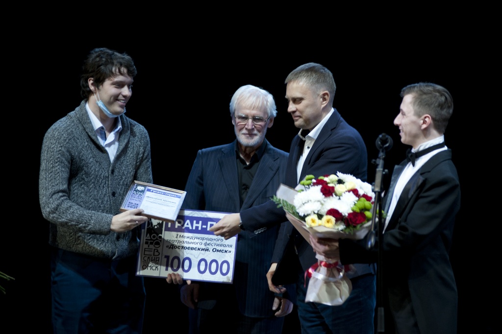 DSC_7000.jpg DSC_7000.jpg