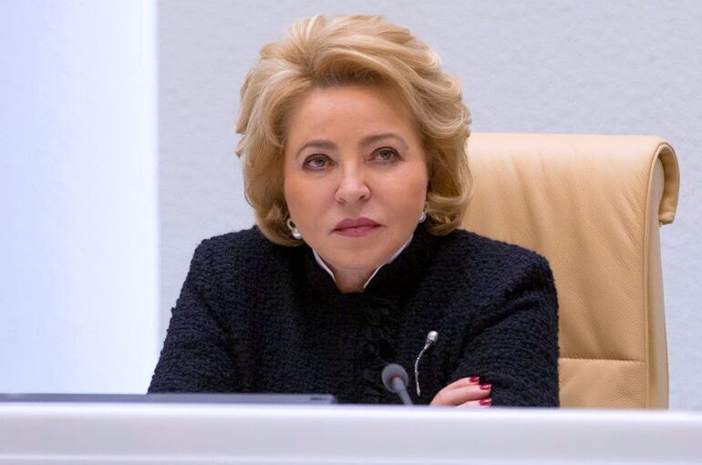 Матвиенко: полноценная семья — это мама, папа и пять детей