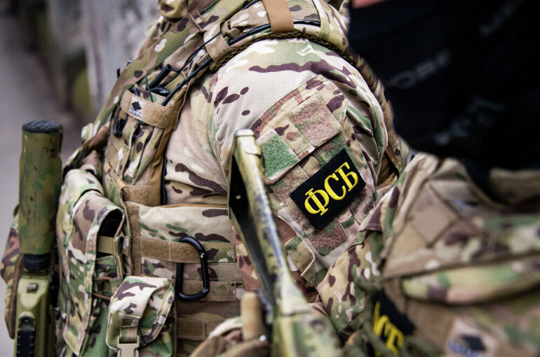 В Омской области жителей двух районов ФСБ просит носить с собой паспорт