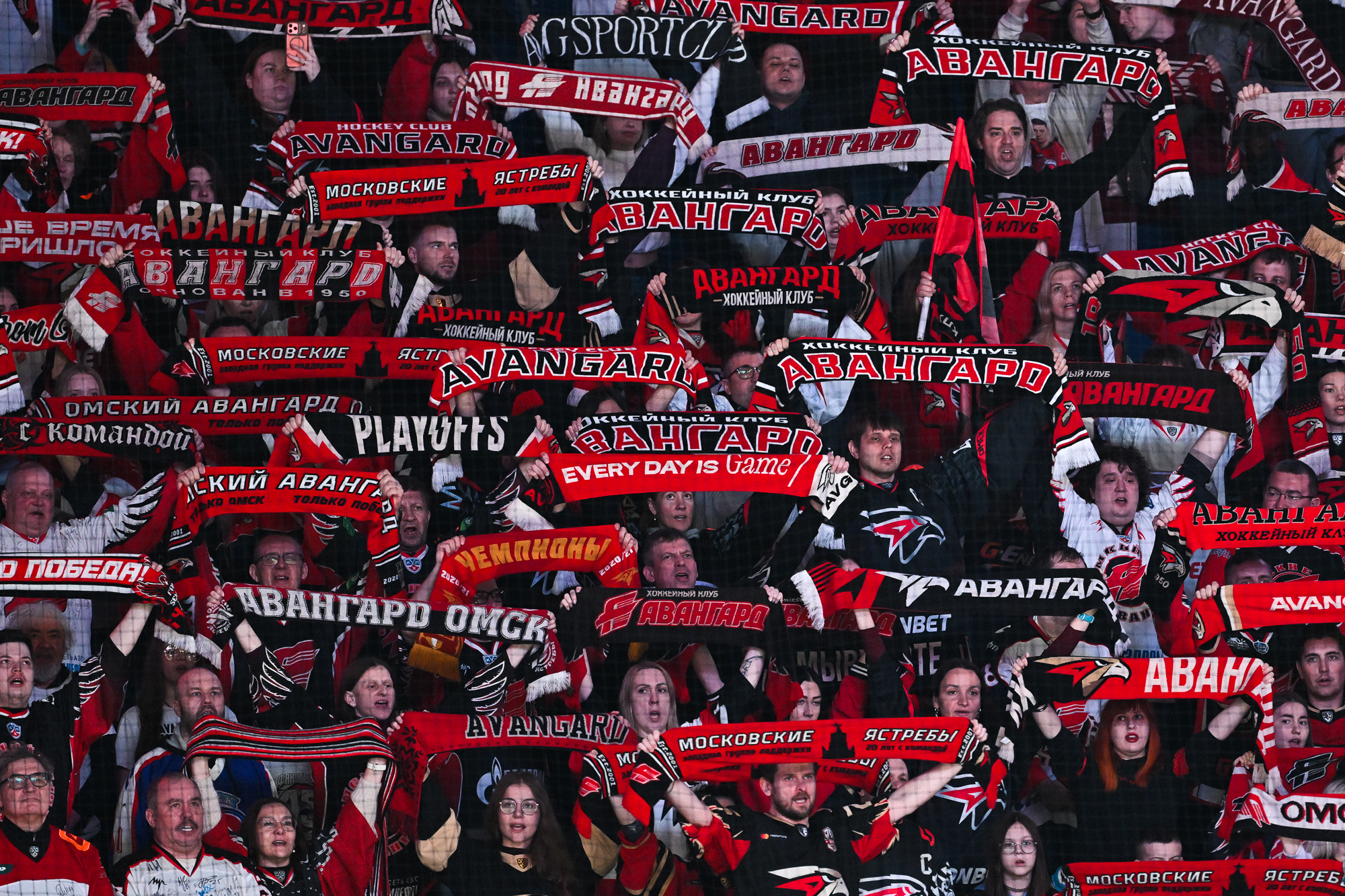 «Авангард» проиграл «Локомотиву»