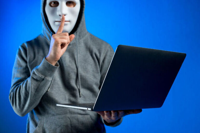 В России назвали главные схемы мошенников в майские праздники