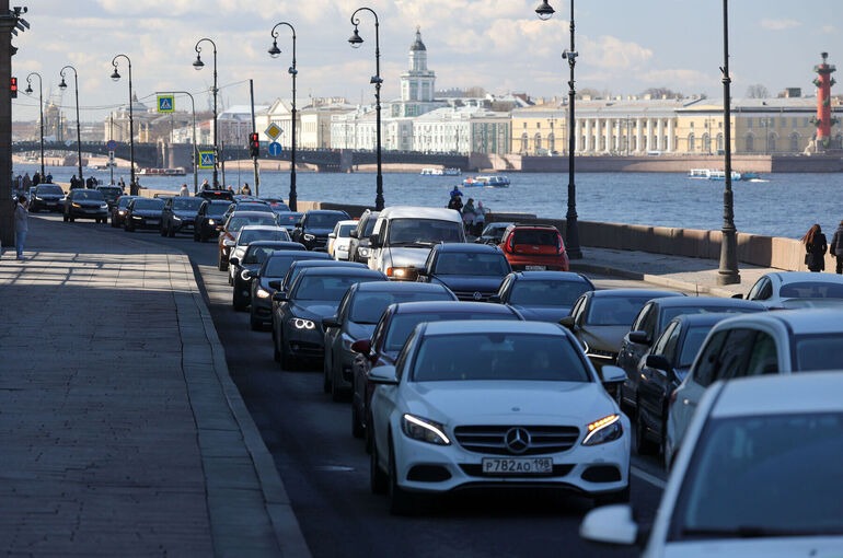 В автомобили хотят внедрить алкозамки