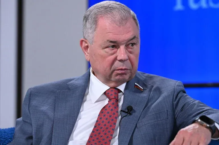 Артамонов: Дальнейший рост доходов регионов связан с сокращением теневого сектора