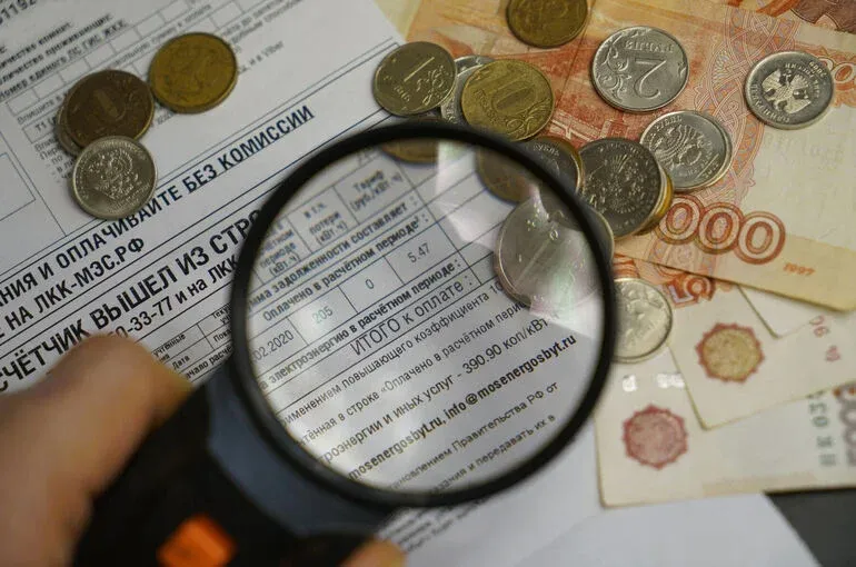 Российские регионы получат свыше 7,4 млрд рублей на предоставление льгот по оплате ЖКУ