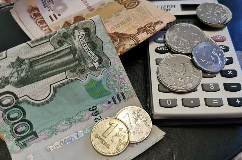 Омичи на коммуналку тратят в среднем около 6,4 тысячи рублей