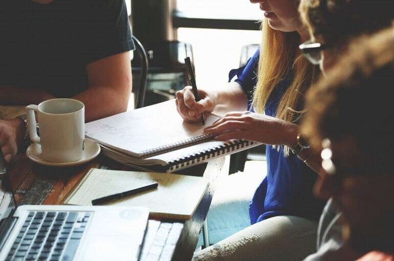 Осенью работу готов сменить каждый седьмой работающий омич