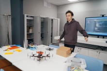 Старшеклассники знакомятся с Омским педагогическим университетом на экскурсиях и мастер-классах