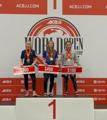 Алсу Яншина завоевала два «золота» на чемпионате мира по джиу-джитсу