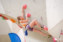 Омская скалолазка выиграла всероссийские студенческие старты