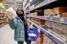 В России вновь могут зафиксировать цены на сахар 