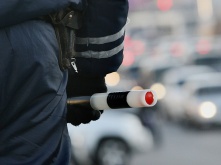 В Омске пьяный водитель забрал машину с СТО и поехал по трассе