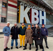 «ВВ» и «Омская сборная» примут участие в 1/8 финала Премьер-лиги КВН