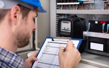 Антимонопольщики взялись за листовки, рекламирующие платные услуги по поверке счетчиков