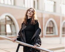 «Ты уникальная!». Омичка о секретах конкурса красоты и пути в моделинг