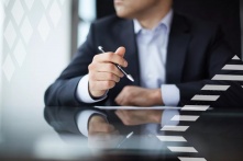 В Омской области на 32% вырос спрос на руководителей