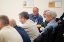  «У теплого дома в стенах солома»: на Сибирской строительной неделе показали совершенную технологию строительства