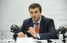 Омичам, заключившим контракт с Минобороны, будут платить по 100 тысяч