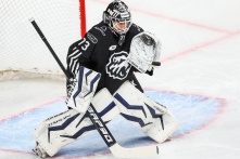  «Авангард» заключил двусторонний контракт с Ильей Проскуряковым 