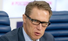 Омск может посетить министр здравоохранения Михаил Мурашко