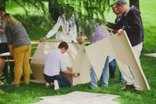 Студотрядовцы возведут город из картона