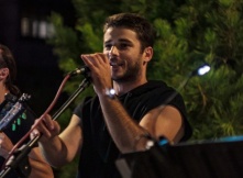 Омский Дом актера приглашает на уличный концерт артистов