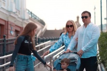 Избирком обнародовал доходы жен кандидатов в губернаторы