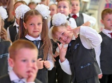 В омских школах отмечают День знаний