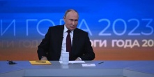 Владимир Путин ответил на вопрос об омской трассе, но промолчал про аэропорт