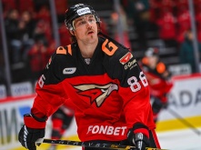 Нападающий «Авангарда» стал вторым игроком в истории КХЛ с 50 голами за сезон