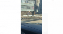 Из одежды на нём только улыбка: шокирующий фейк пугает омичей