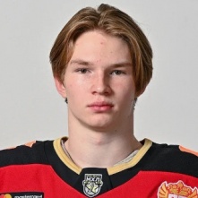 «Авангард» продлил контракт с молодым защитником