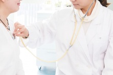 В Омской области не хватает врачей, продавцов и строителей