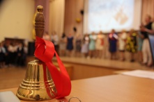 Аналитики выяснили сколько денег омичи потратят на выпускные